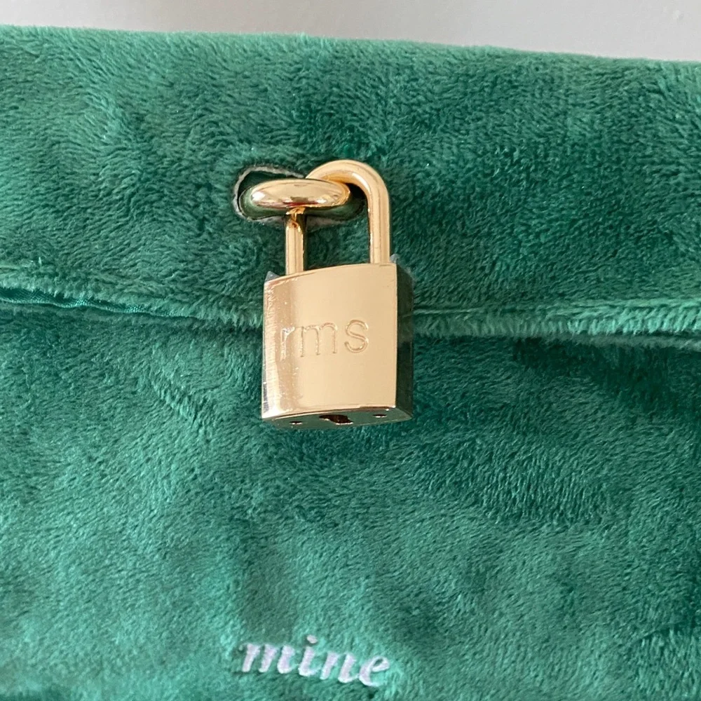 RMS Beauty Green 'mine' Velvet Pouch with Gold Padlock NWOT
